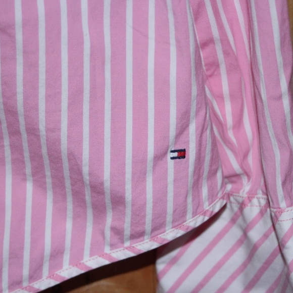 5/$25 🛍 Tommy Hilfiger Longsleeve Button Up - Picture 4 of 8
